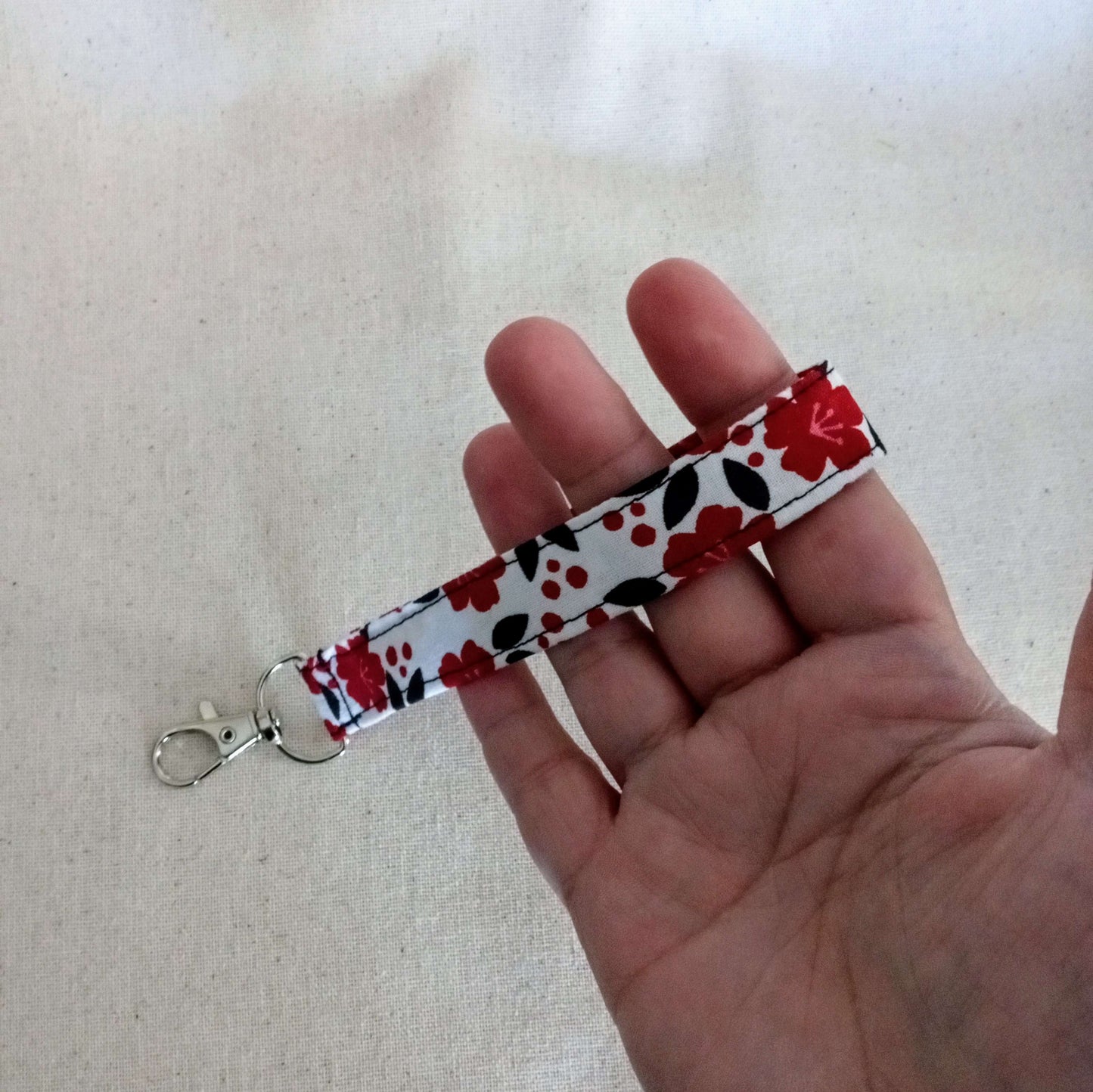 Red flowers Key Fob, Wristlet