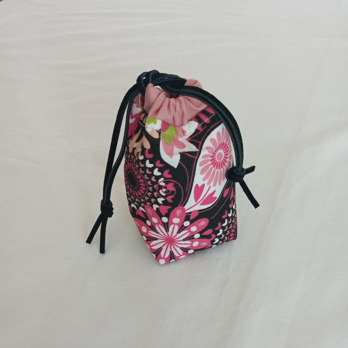 Autumn Pink Treasure/Dice Bag