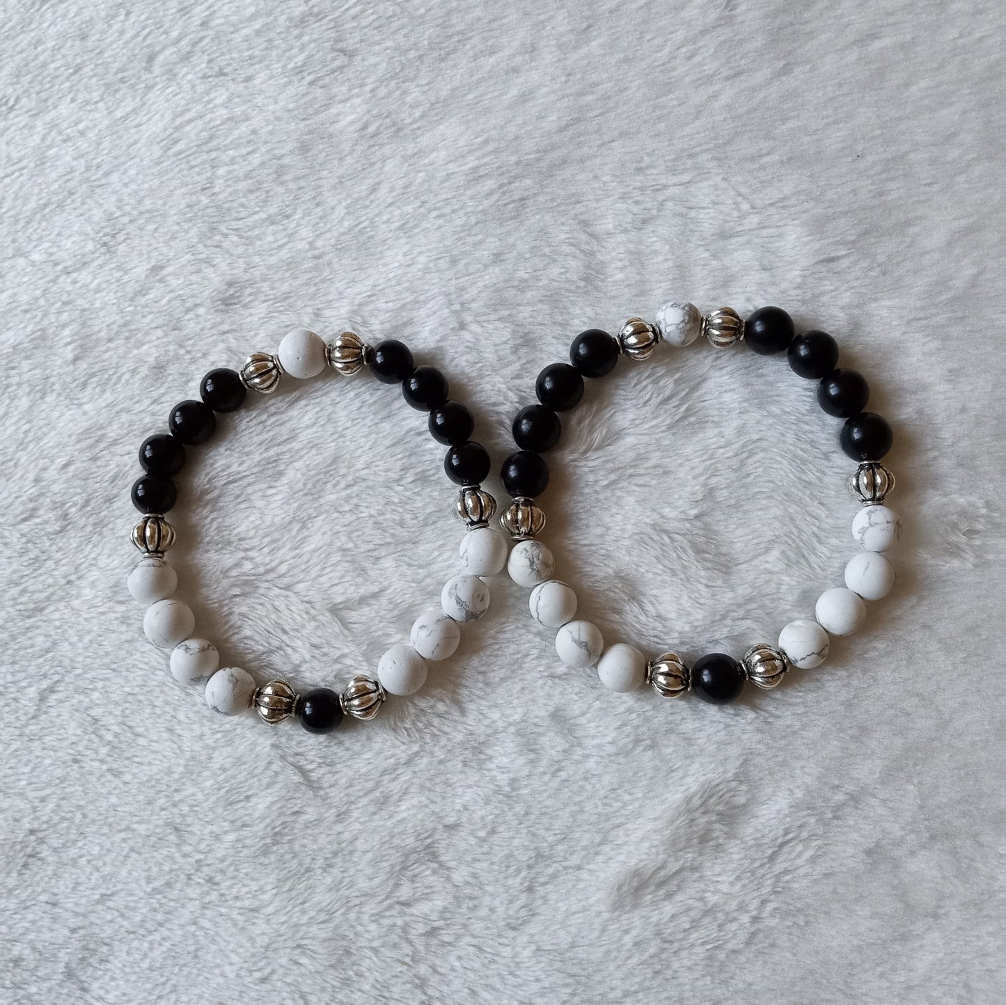 Obsidian and Howlite Gemstone Bracelet